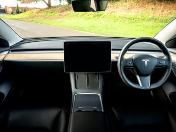 Tesla Model 3 Model 3 Long Range AWD