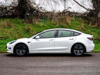 Tesla Model 3 Model 3 Standard Range +