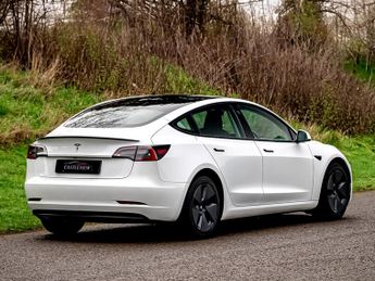 Tesla Model 3 Model 3 Standard Range +