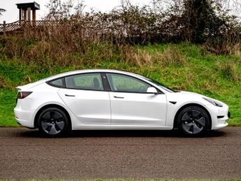 Tesla Model 3 Model 3 Standard Range +