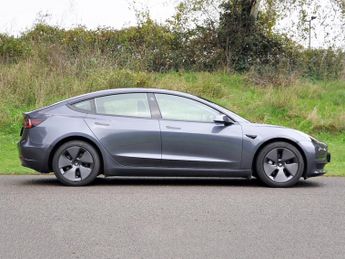 Tesla Model 3 Model 3 Standard Range +