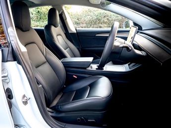 Tesla Model 3 Model 3 Long Range AWD