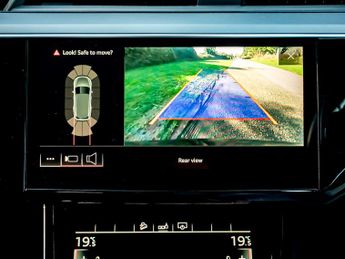 Audi E-tron e-tron Technik 50 Quattro