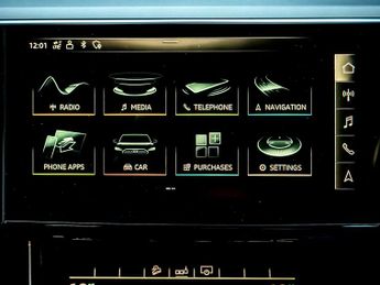 Audi E-tron e-tron Technik 50 Quattro