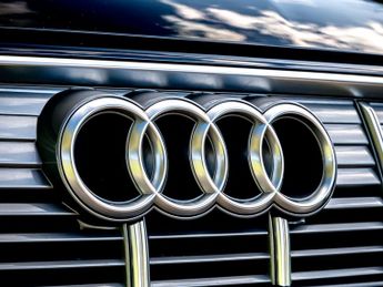 Audi E-tron e-tron Technik 50 Quattro