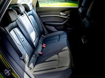 Audi E-tron e-tron Technik 50 Quattro