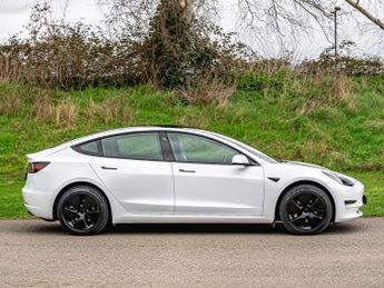 Tesla Model 3 Model 3 Standard Range +