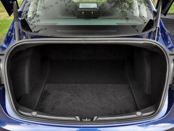 Tesla Model 3 Model 3 Long Range AWD