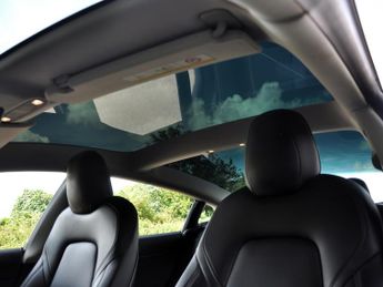 Tesla Model 3 Model 3 Long Range AWD