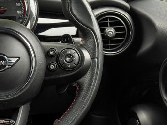 Mini Hatch John Cooper Works Auto