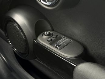 Mini Hatch John Cooper Works Auto