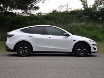 Tesla Model Y ModeL Y Performance AWD