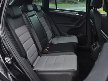 Volkswagen Tiguan Tiguan R-Line TSi BlueMotion Technology 4Motion Semi-Auto