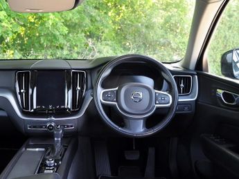 Volvo Xc60 XC60 Momentum D4 AWD Auto