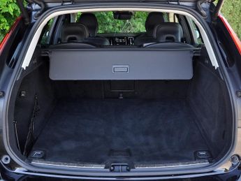 Volvo Xc60 XC60 Momentum D4 AWD Auto