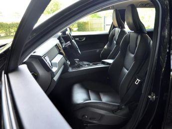 Volvo Xc60 XC60 Momentum D4 AWD Auto