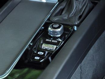 Volvo Xc60 XC60 Momentum D4 AWD Auto