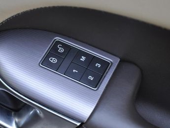 Land Rover Range Rover Sport Range Rover Sport HSE SDV6 Auto