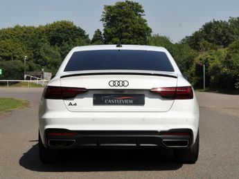Audi A4 A4 Black Edition 35 TFSI MHEV Semi-Auto