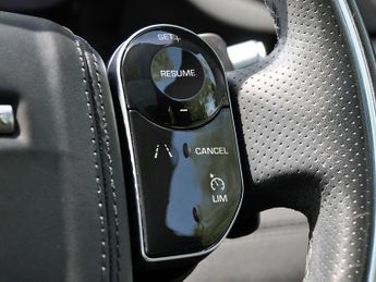 Land Rover Range Rover Evoque Range Rover Evoque R-Dynamic SE D Auto