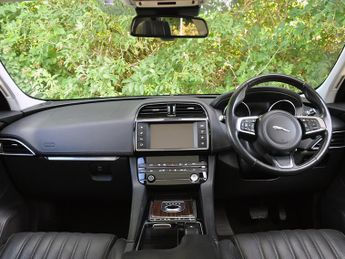 Jaguar F-pace F-PACE Portfolio AWD D Auto