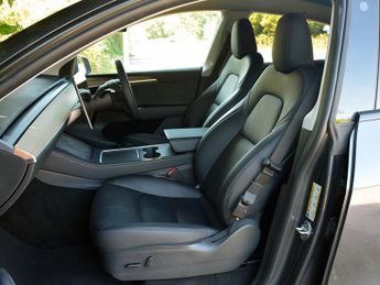 Tesla Model Y ModeL Y Performance AWD