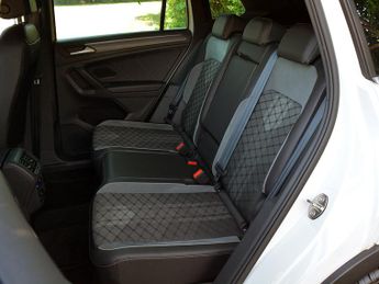 Volkswagen Tiguan Tiguan R-Line TDI Semi-Auto