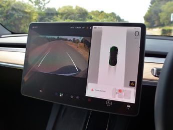 Tesla Model Y Model Y RWD