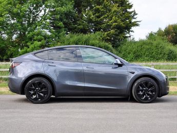 Tesla Model Y ModeL Y Long Range AWD
