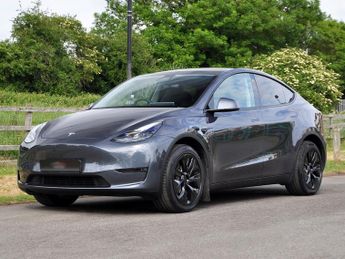 Tesla Model Y ModeL Y Long Range AWD