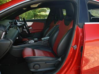 Mercedes Cla CLA 180 AMG Line Auto