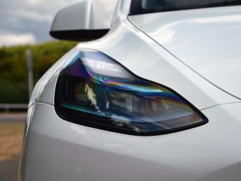 Tesla Model Y Model Y RWD