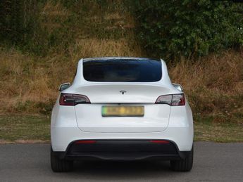 Tesla Model Y Model Y RWD