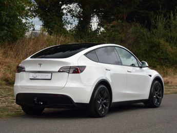 Tesla Model Y Model Y RWD