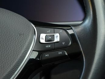 Volkswagen Tiguan Tiguan SEL TDI Semi-Auto