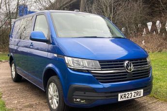 Volkswagen Transporter 2.0 TDI 150 Highline Kombi Van DSG