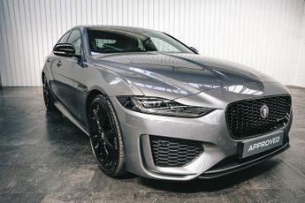 Jaguar XE 2.0 D200 R-Dynamic SE Black 4dr Auto