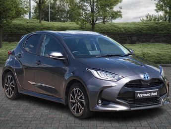 Toyota Yaris 1.5 Hybrid Design 5dr CVT