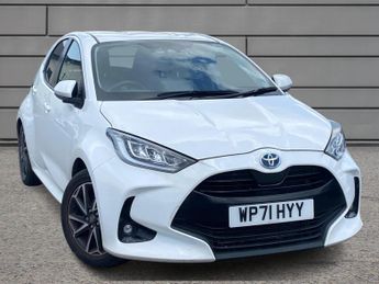 Toyota Yaris 1.5 Hybrid Design 5dr CVT