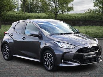 Toyota Yaris 1.5 Hybrid Design 5dr CVT