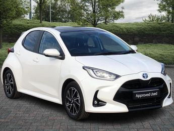 Toyota Yaris 1.5 Hybrid Design 5dr CVT (Panoramic Roof)