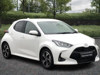 Toyota Yaris 1.5 Hybrid Design 5dr CVT