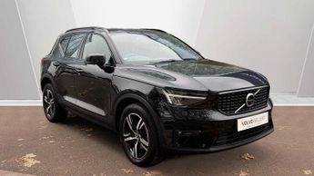 Volvo XC40 2.0 B3P Plus Dark 5dr Auto