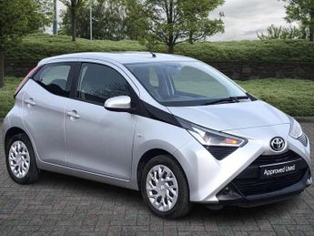 Toyota AYGO 1.0 VVT-i X-Play TSS 5dr x-shift