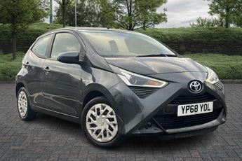 Toyota AYGO 1.0 VVT-i X-Play 5dr