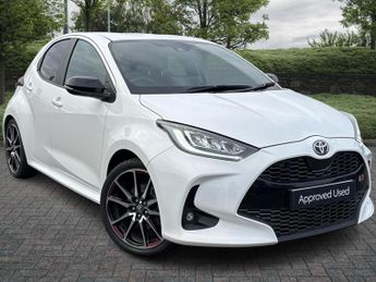 Toyota Yaris 1.5 Hybrid GR Sport 5dr CVT