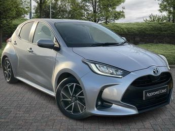 Toyota Yaris 1.5 Hybrid Design 5dr CVT