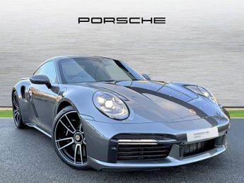 Porsche 911 Turbo S 2dr PDK