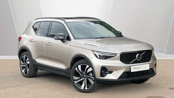 Volvo XC40 2.0 B4P Ultimate Dark 5dr Auto