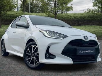 Toyota Yaris 1.5 Hybrid Design 5dr CVT